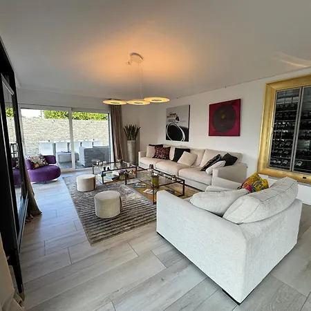 Villa La Riviera Corseaux